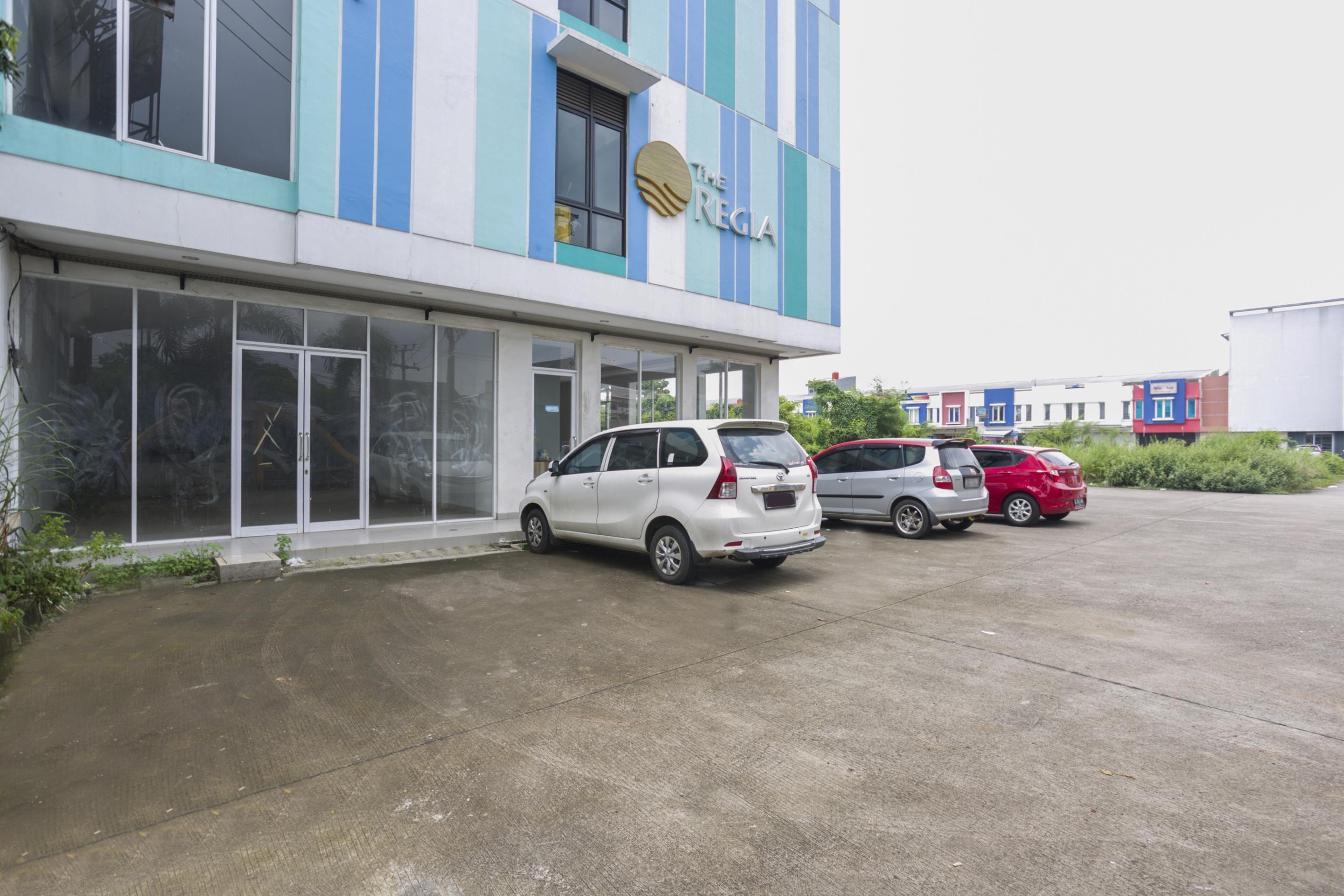乌提莫坦奔雷吉亚酒店 贝克西 外观 照片